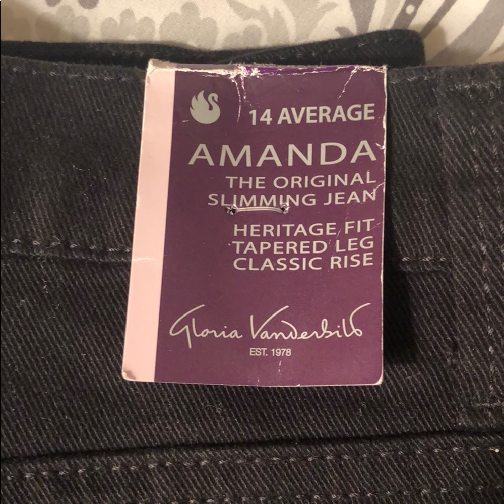 NWT Gloria Vanderbilt Woman’s Jeans